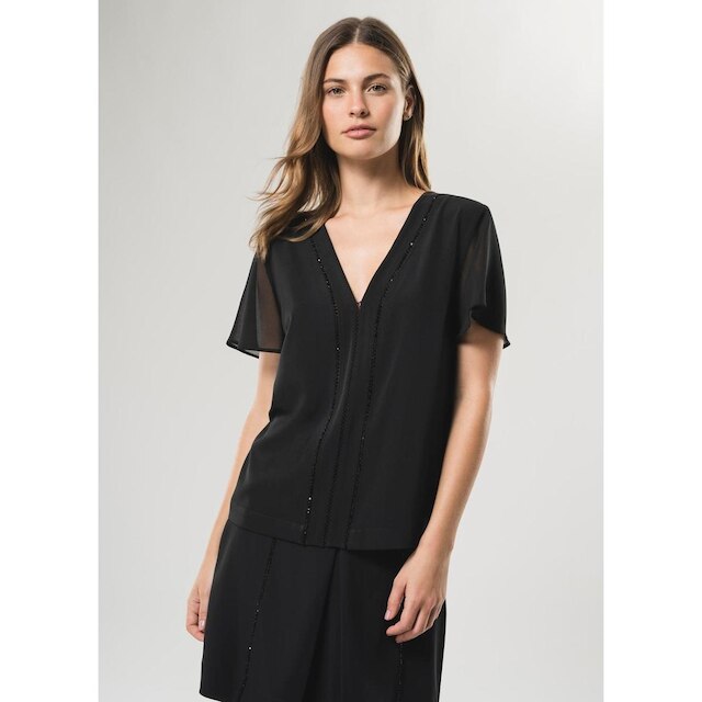 Blusa Babados Bordada Preto PP