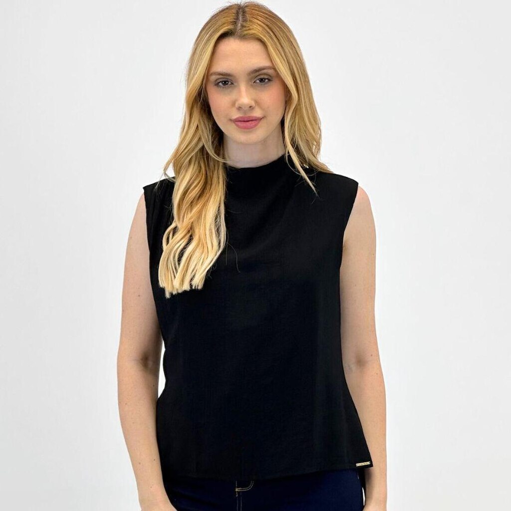 Blusa Bana Bana Regata Gola Alta em Tecido Feminina