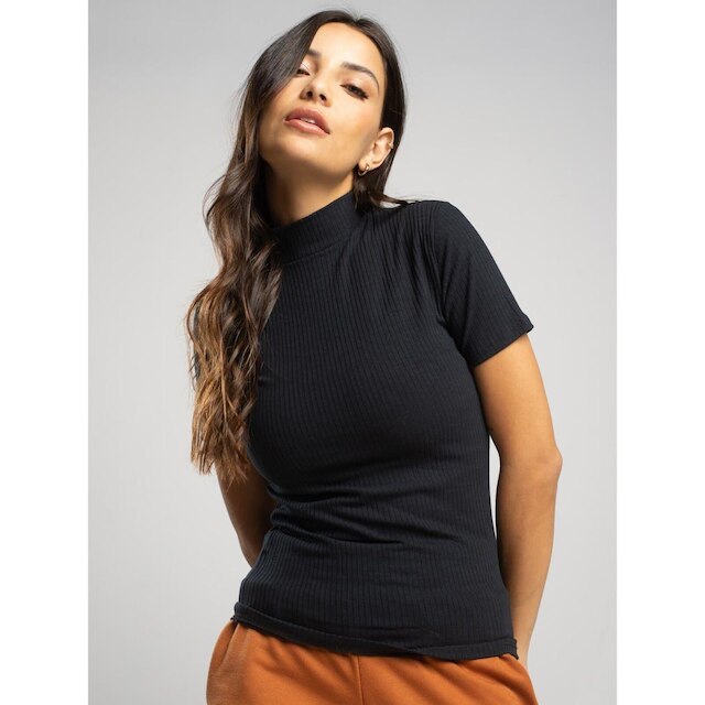 Blusa Canelada Gola Alta Manga Curta Moda Feminina Casual