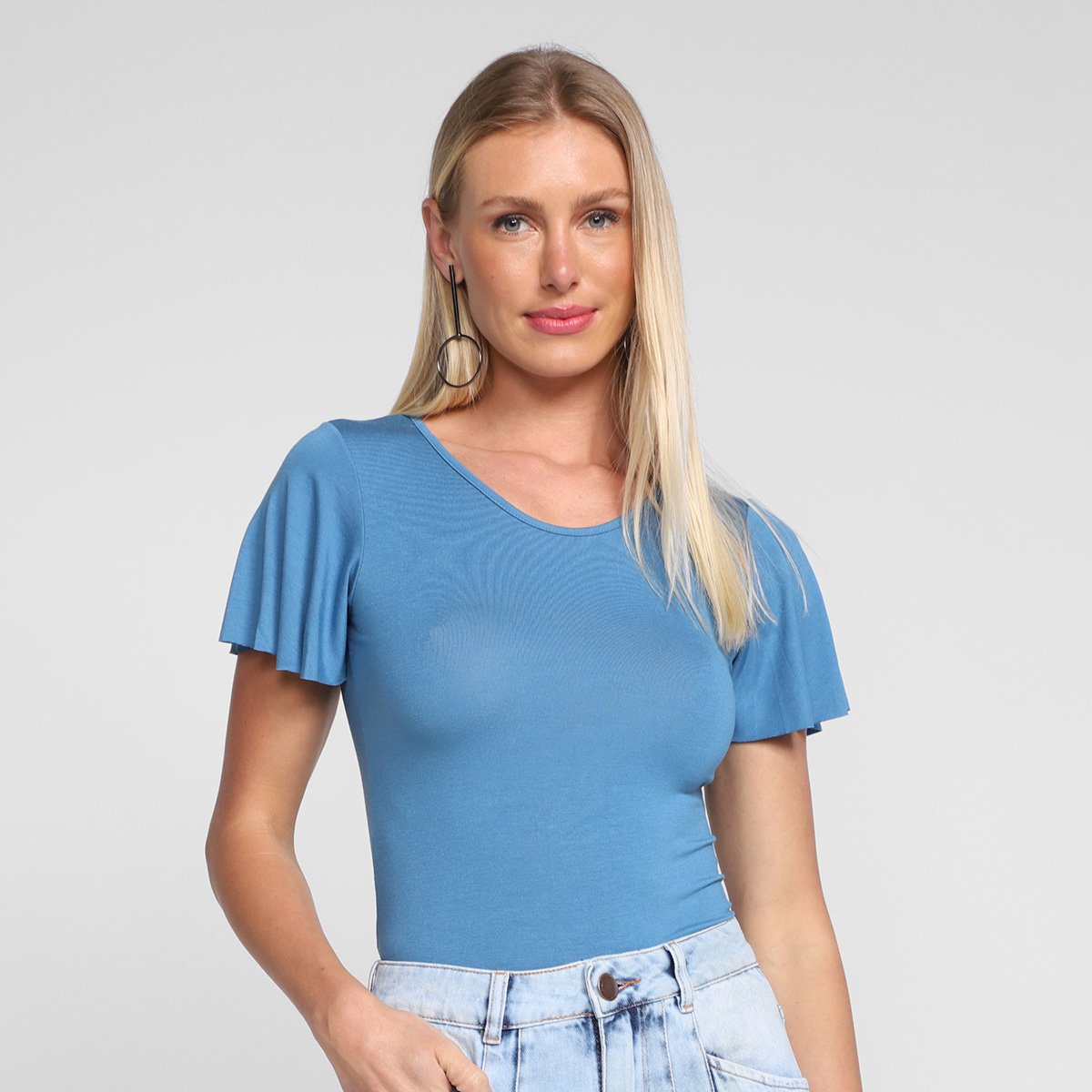 Blusa Cativa Básica Lisa Feminina - Azul Menor preço em Blusa Cativa Básica Lisa Feminina - Azul