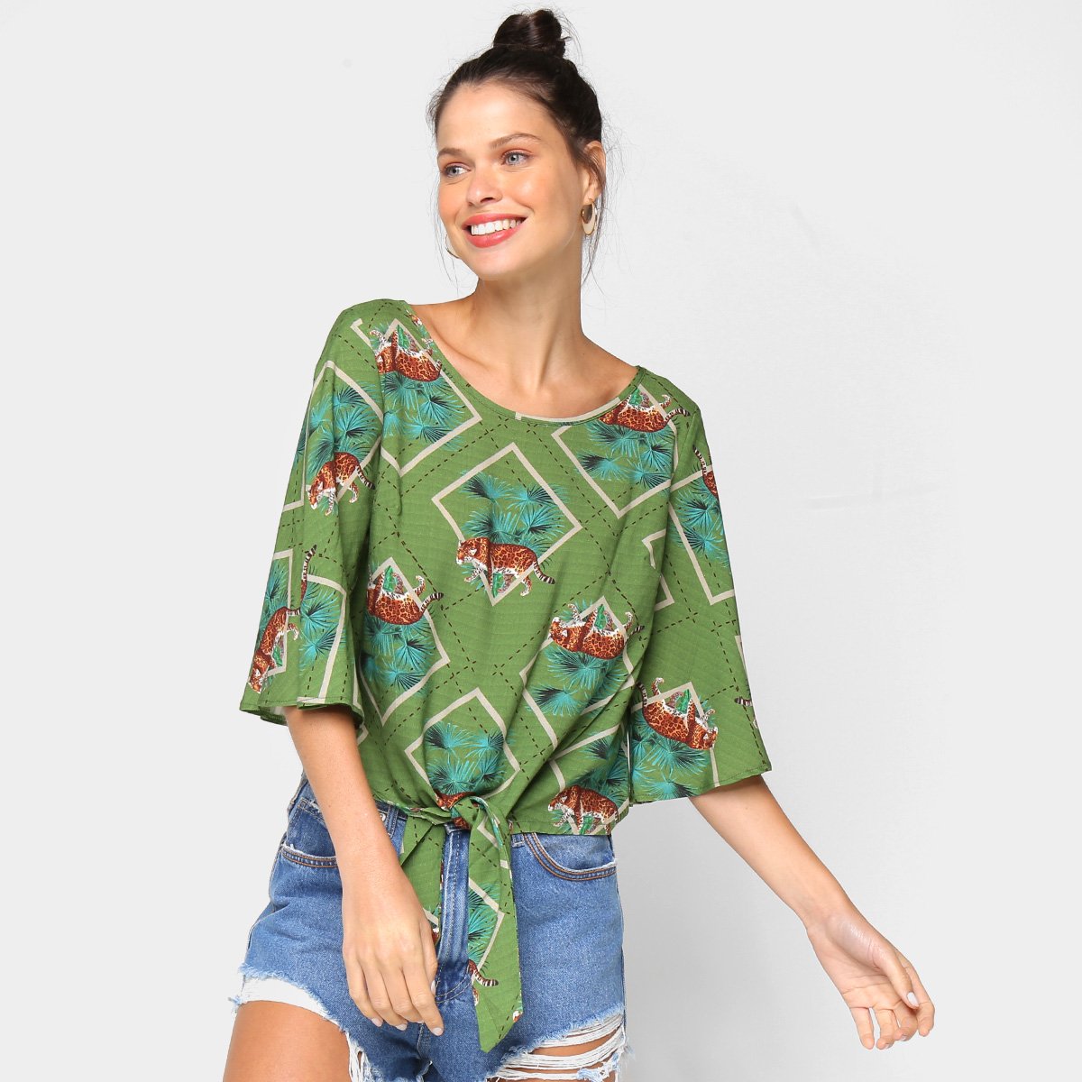 Blusa Cropped Mercatto Onça Amarração Feminina - Verde Menor preço em Blusa Cropped Mercatto Onça Amarração Feminina - Verde