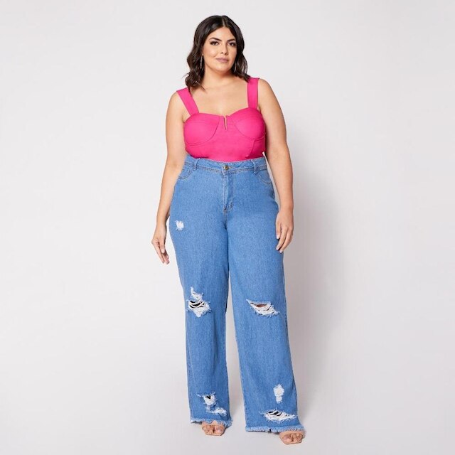 Blusa Cropped Plus com Aro em V e Bojo Rosa