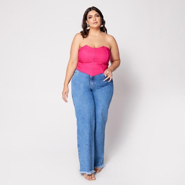 Blusa Cropped Plus Morcego com Bojo Rosa