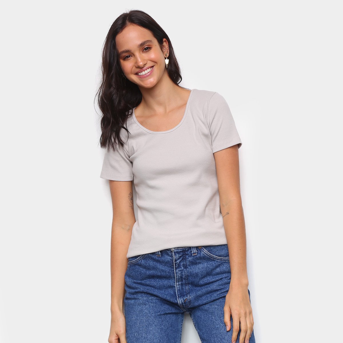 Blusa Fakini Básica Ribana Feminina - Bege Menor preço em Blusa Fakini Básica Ribana Feminina - Bege