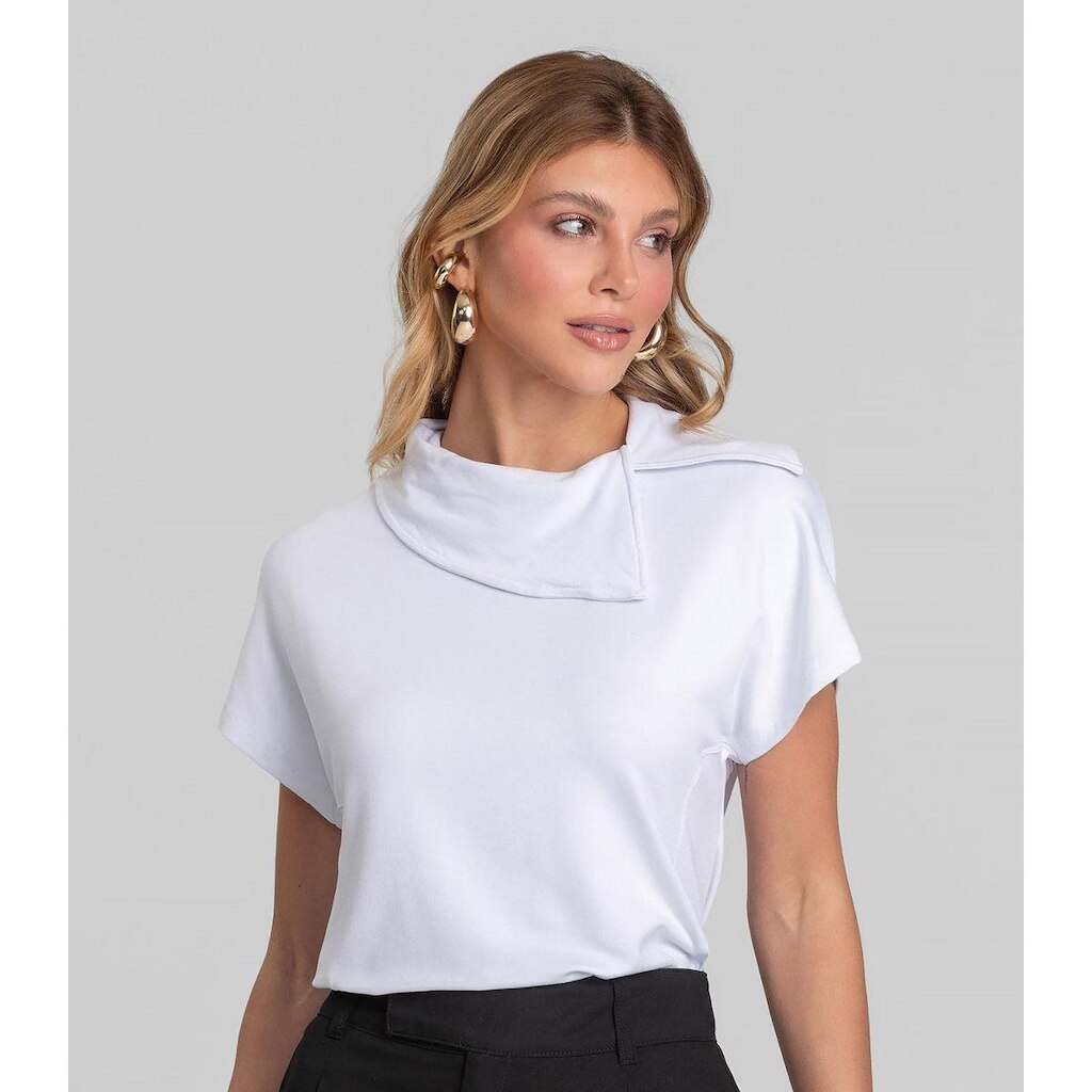 Blusa Feminina Com Gola Diferenciada Dianna Branco