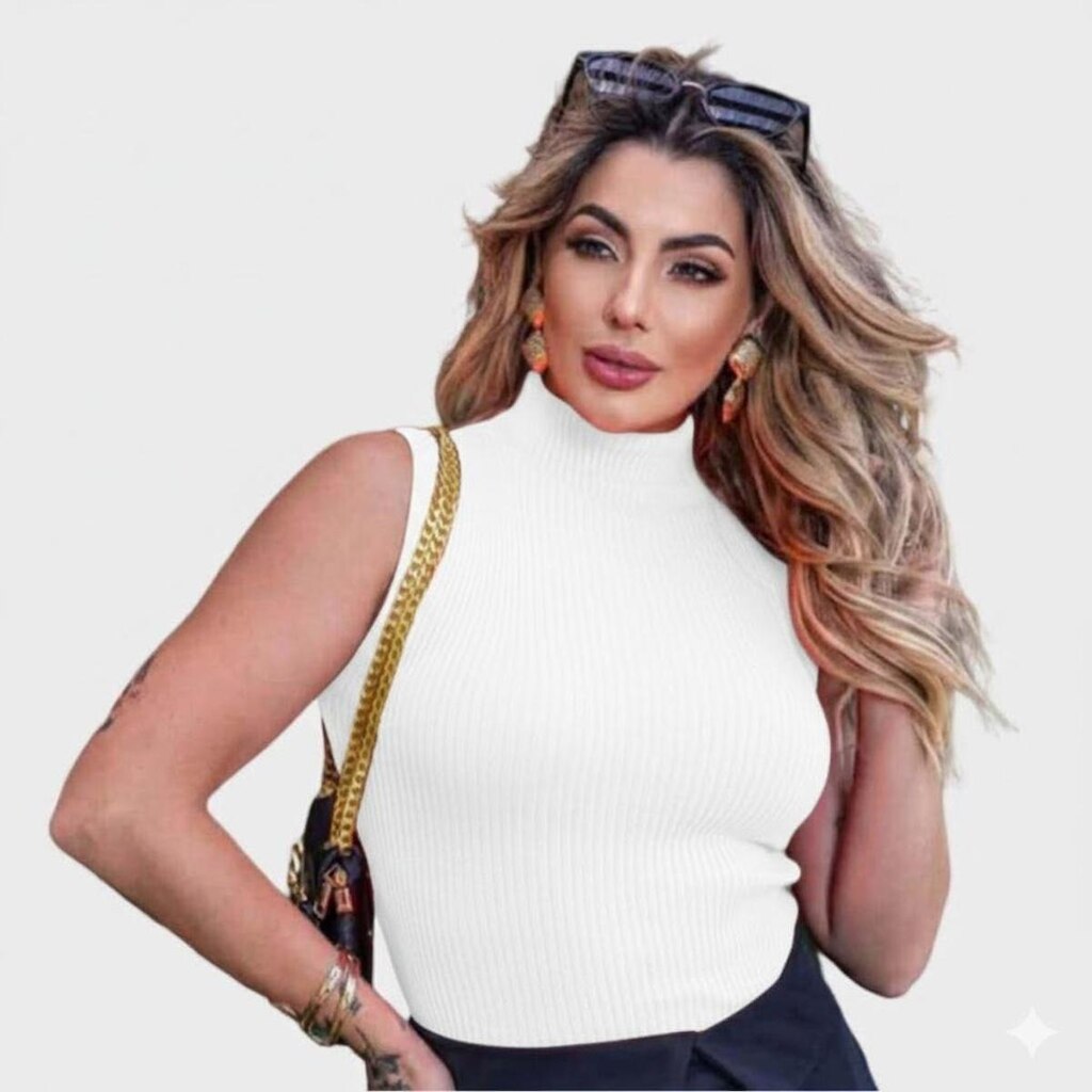 Blusa Feminina Garrafinha Gola Tricô
