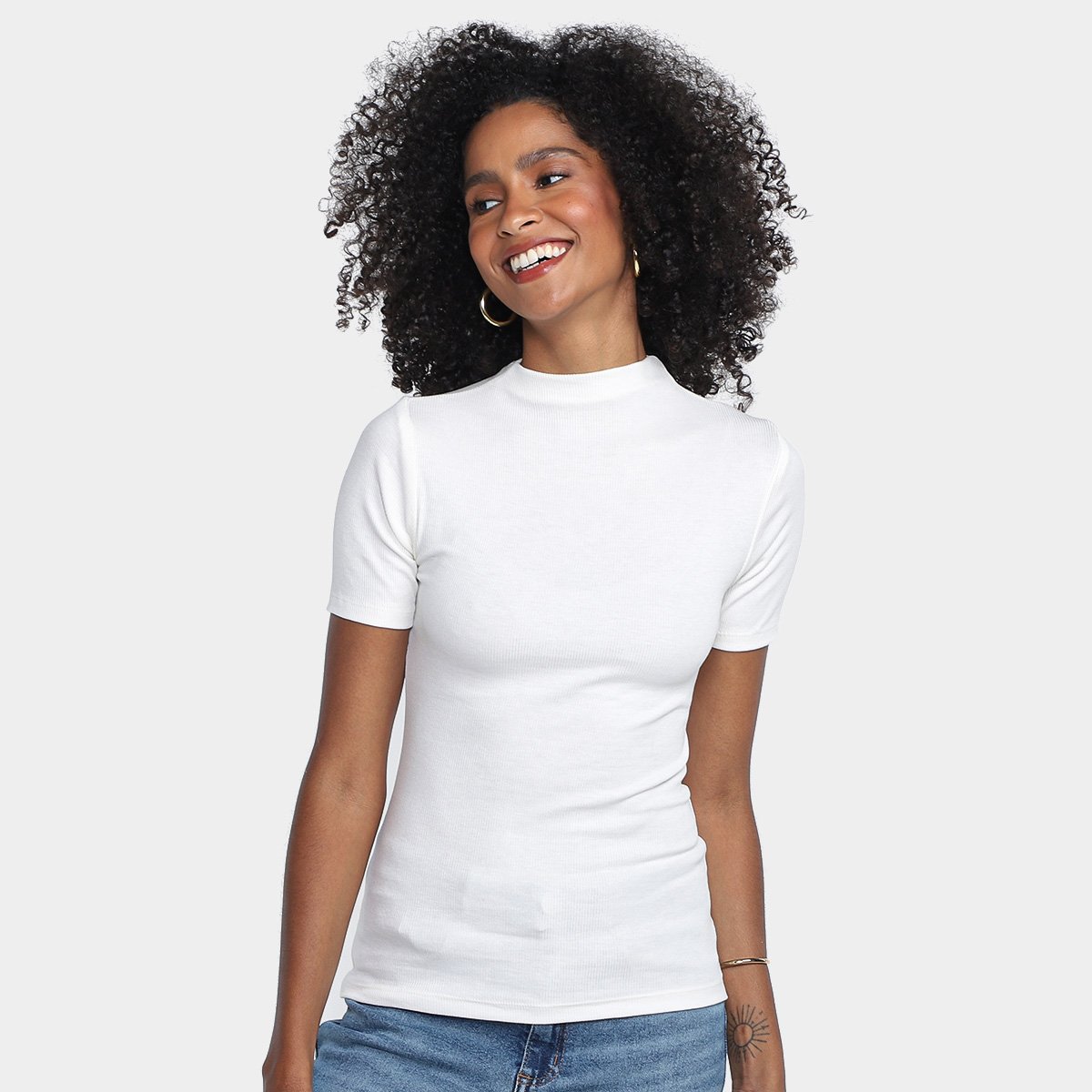 Blusa Hering Golinha Manga Curta Feminina Menor preço em Blusa Hering Golinha Manga Curta Feminina