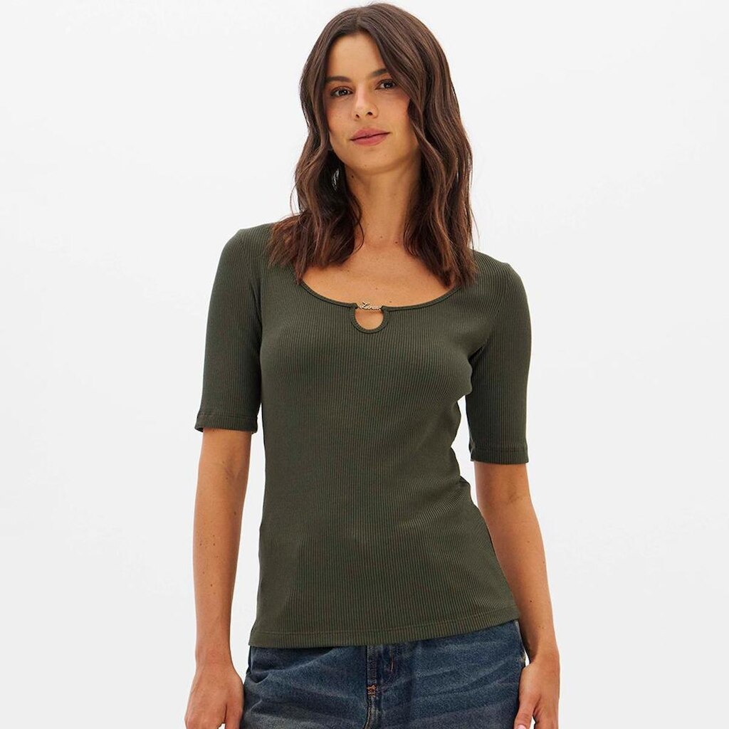 Blusa Lança Perfume Canelada Manga Curta Feminino