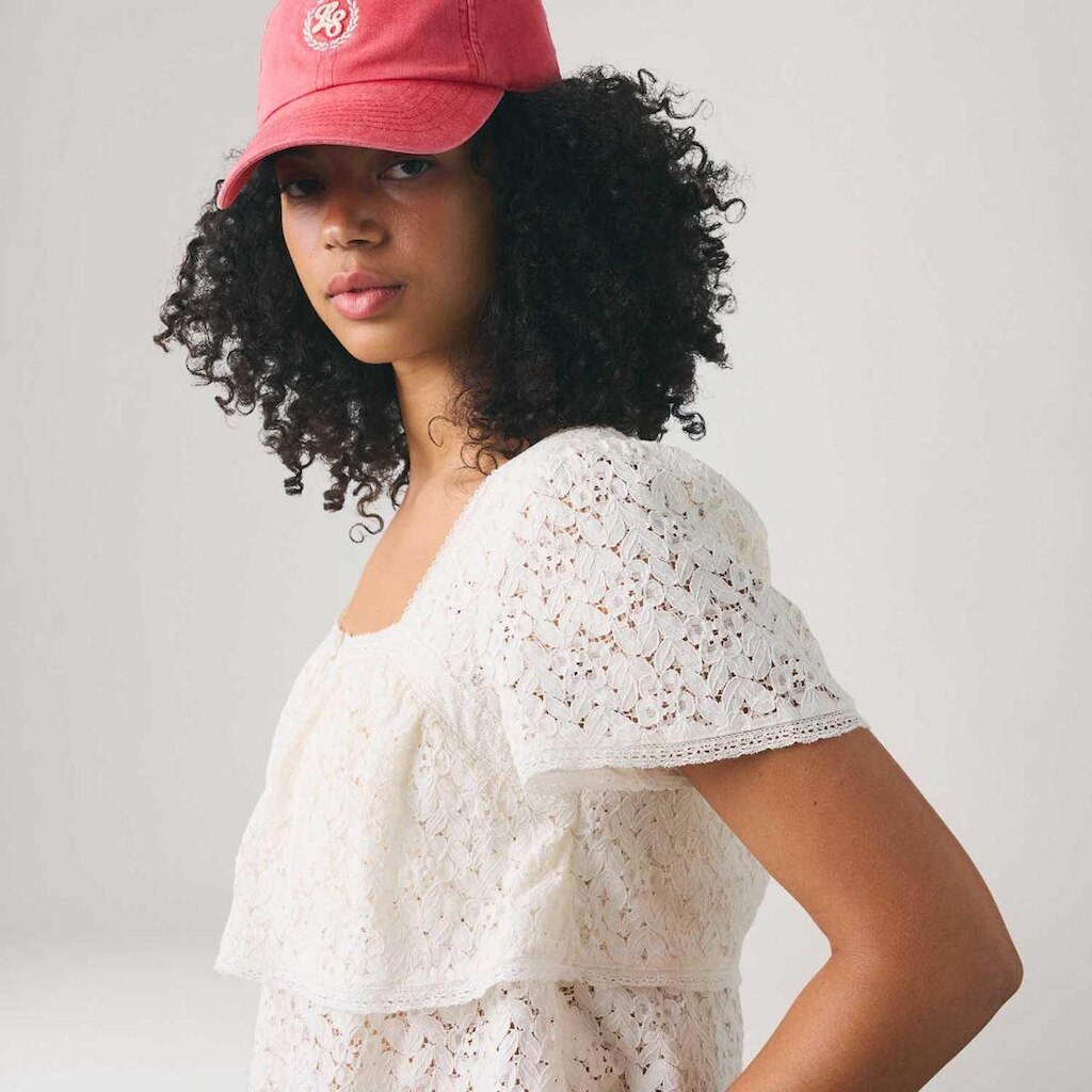 Blusa Levi's Dom Lace Off White Manga Curta Feminina