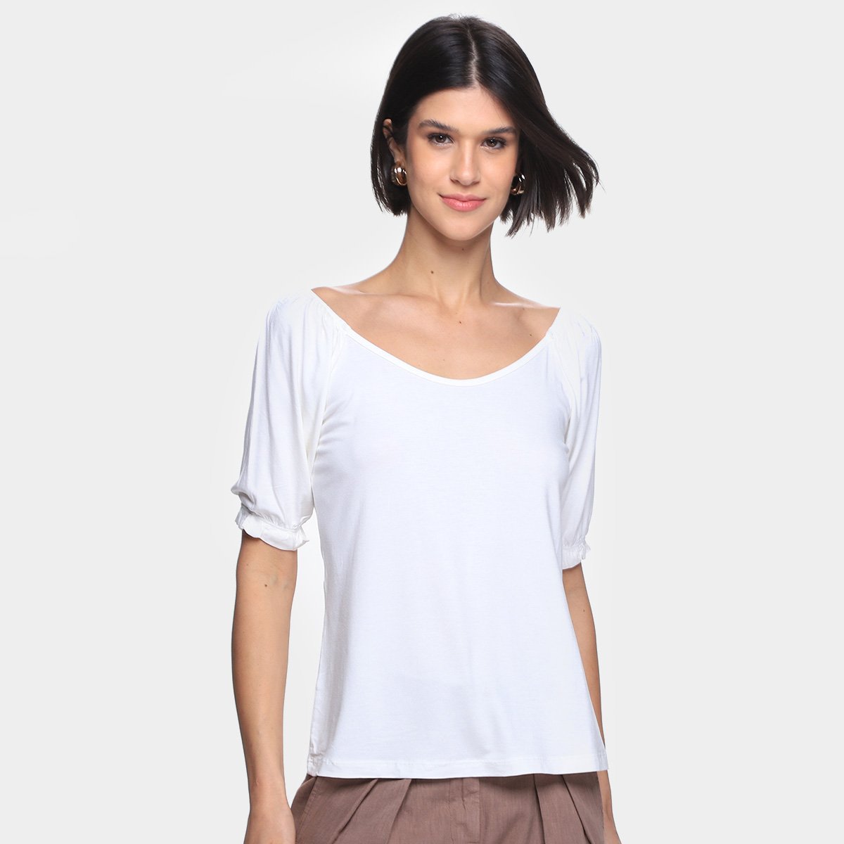 Blusa Naif Ombro a Ombro Feminina - Off White Menor preço em Blusa Naif Ombro a Ombro Feminina - Off White