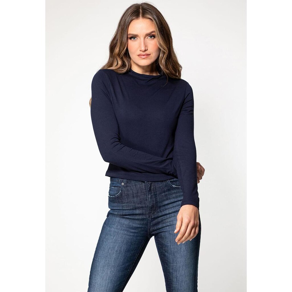 Blusa Viscose Manga Longa Gola Azul Marinho