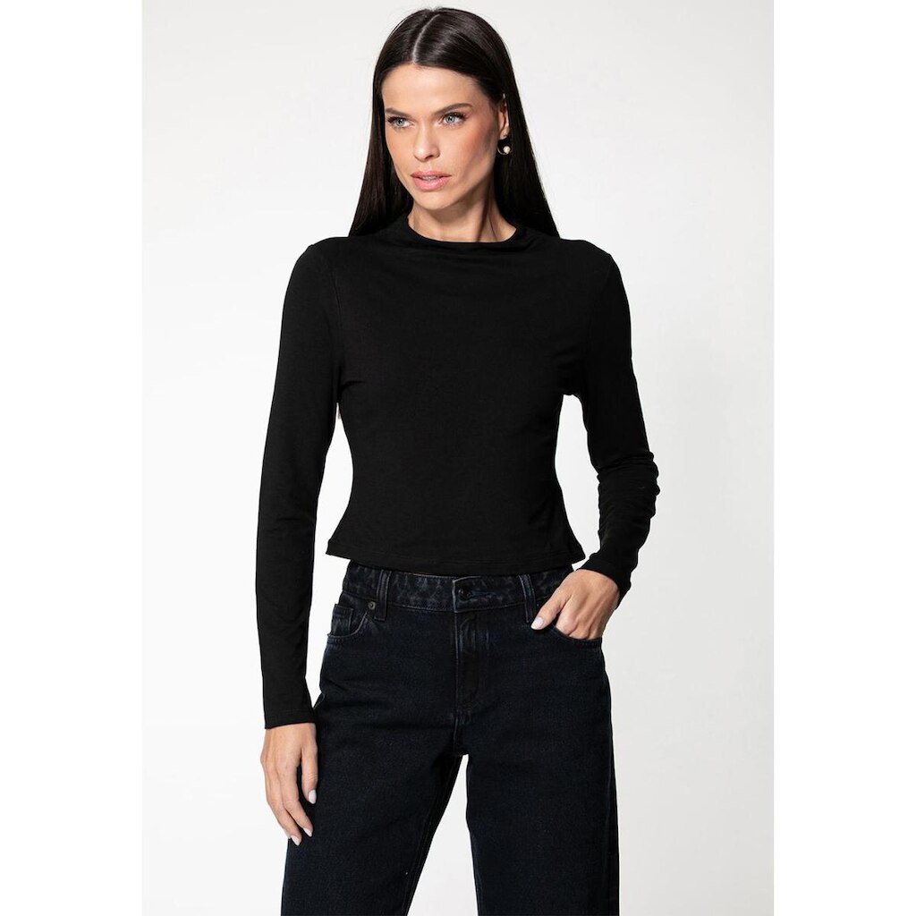 Blusa Viscose Manga Longa Gola Preto