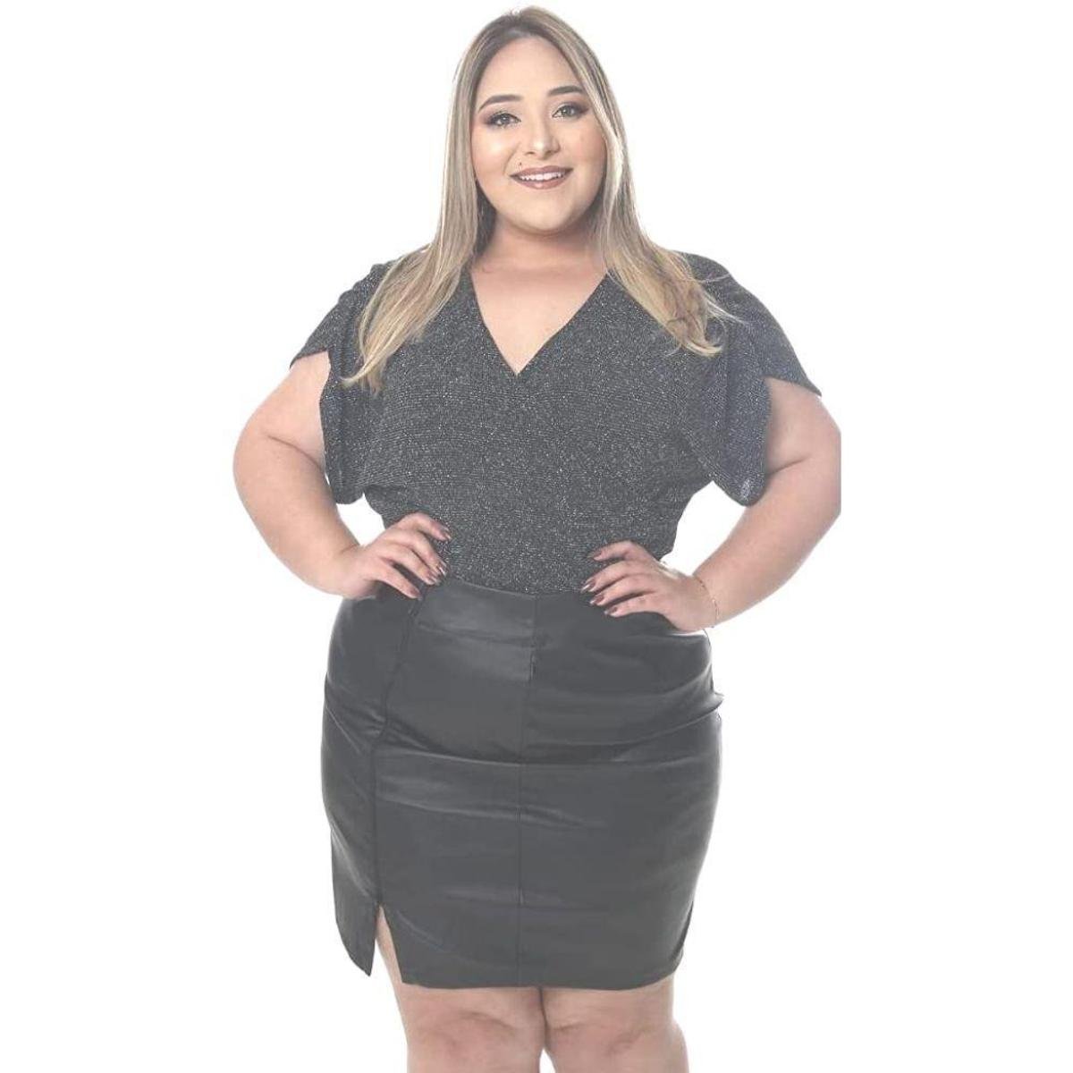 Body Lurex Decote V Manga Curta Feminina Plus Size - Preto Menor preço em Body Lurex Decote V Manga Curta Feminina Plus Size - Preto