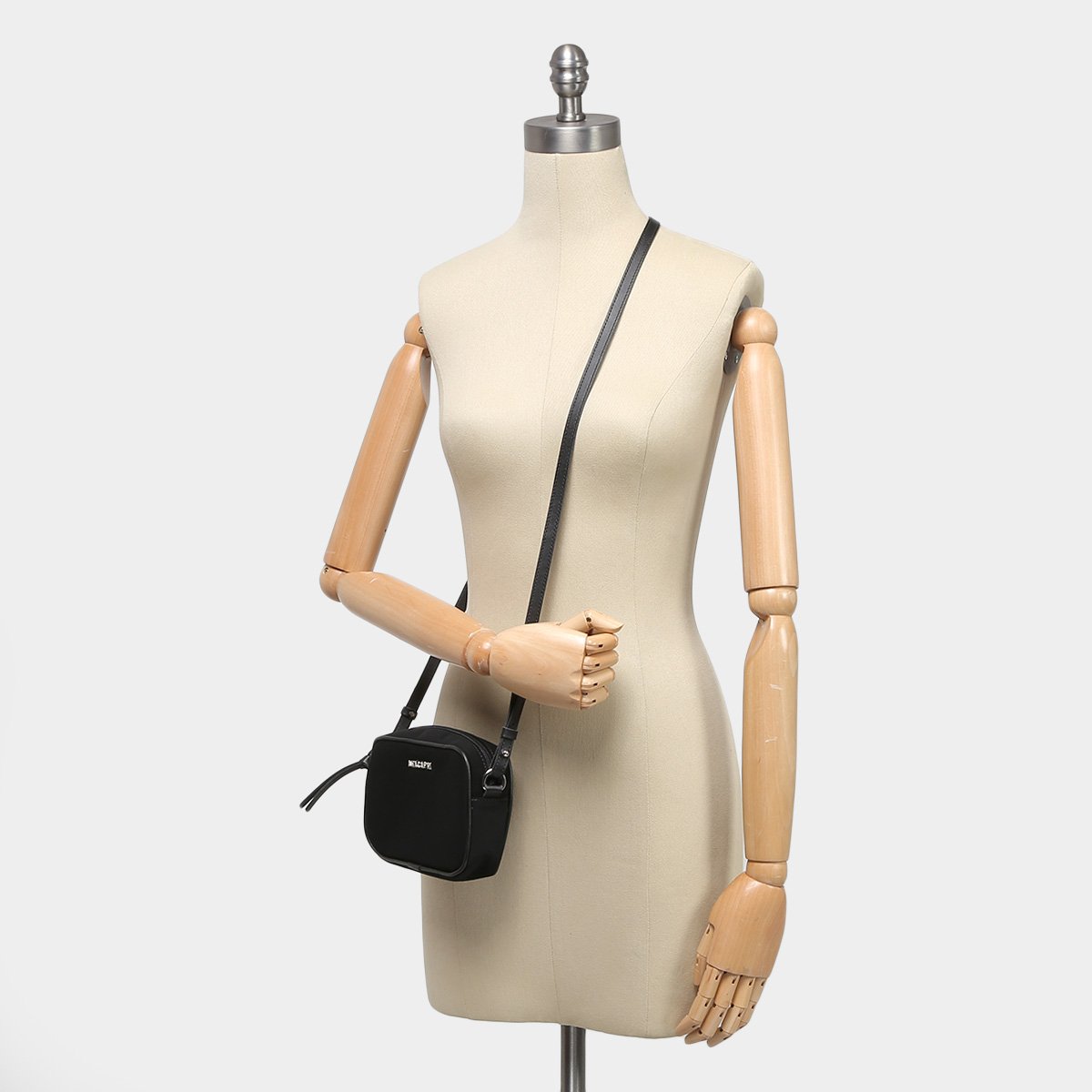 Bolsa Anacapri Pequena Eco Sin Feminina - Preto | Zattini