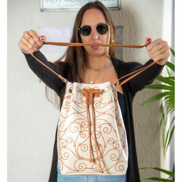 Bolsa Feminina Saco Ombro Tiracolo Arabesco Bege Magicc Bolsas