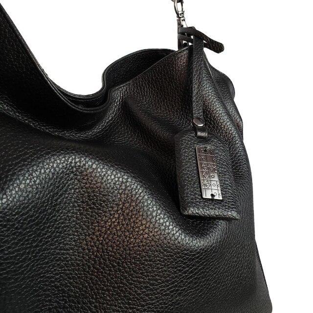 Bolsa House of Caju Saco Couro Apliques Feminina
