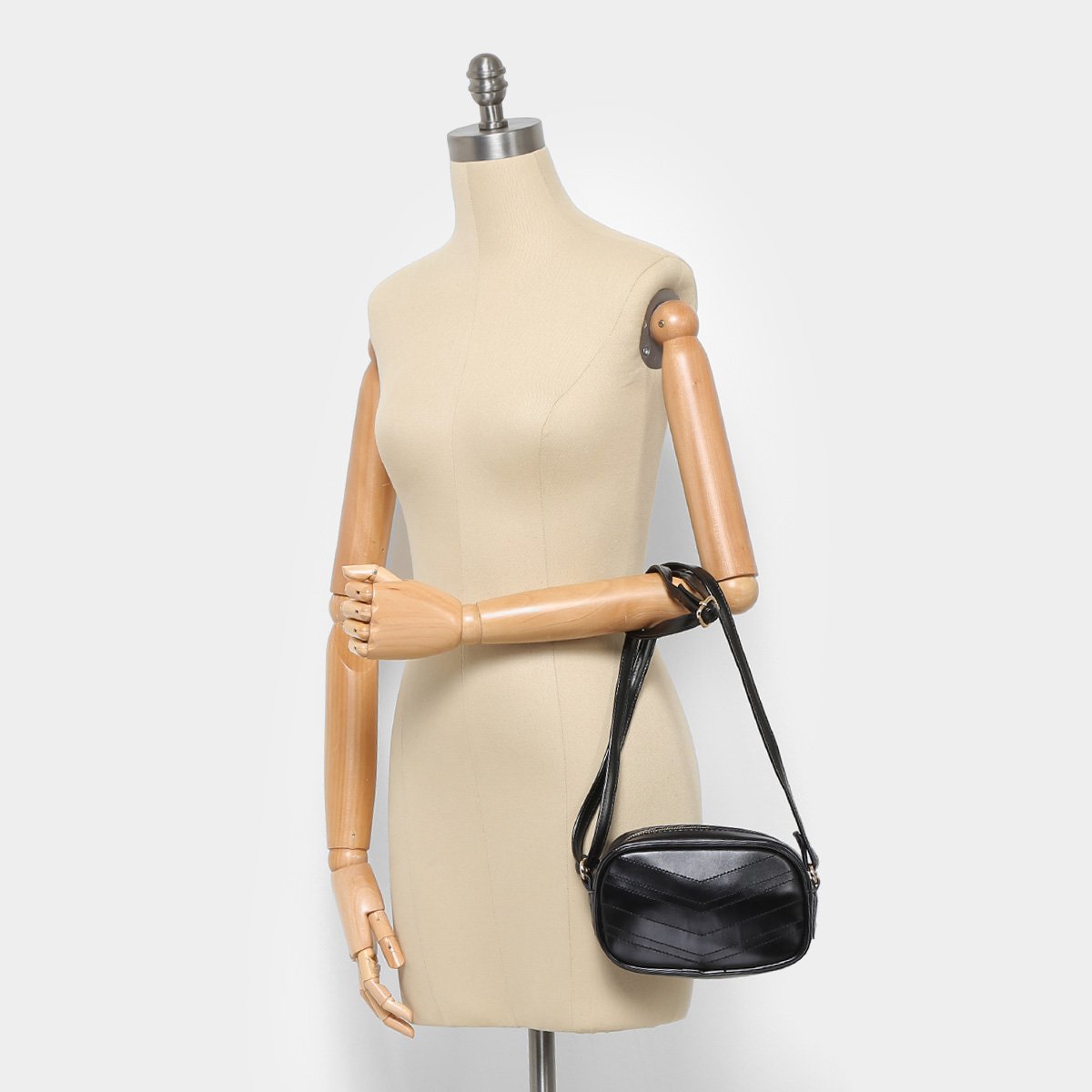 medium c charm bolsa in quilted calfskin