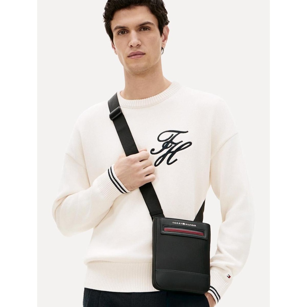 Bolsa Tommy Hilfiger Masculina Foundation Mini Crossover Preta