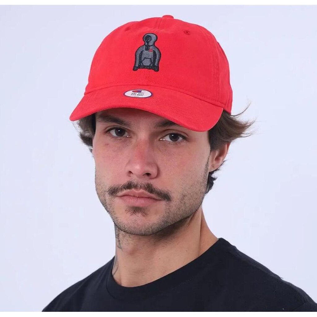 BONÉ CHAMPION GARMENT WASHED DAD HAT VERMELHO
