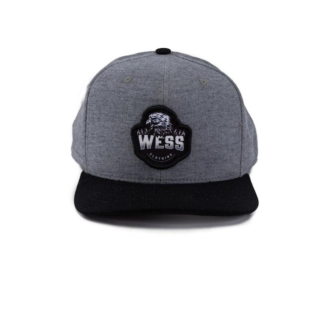 Bone Snap Back Cinza Mescla Com Aba Preta