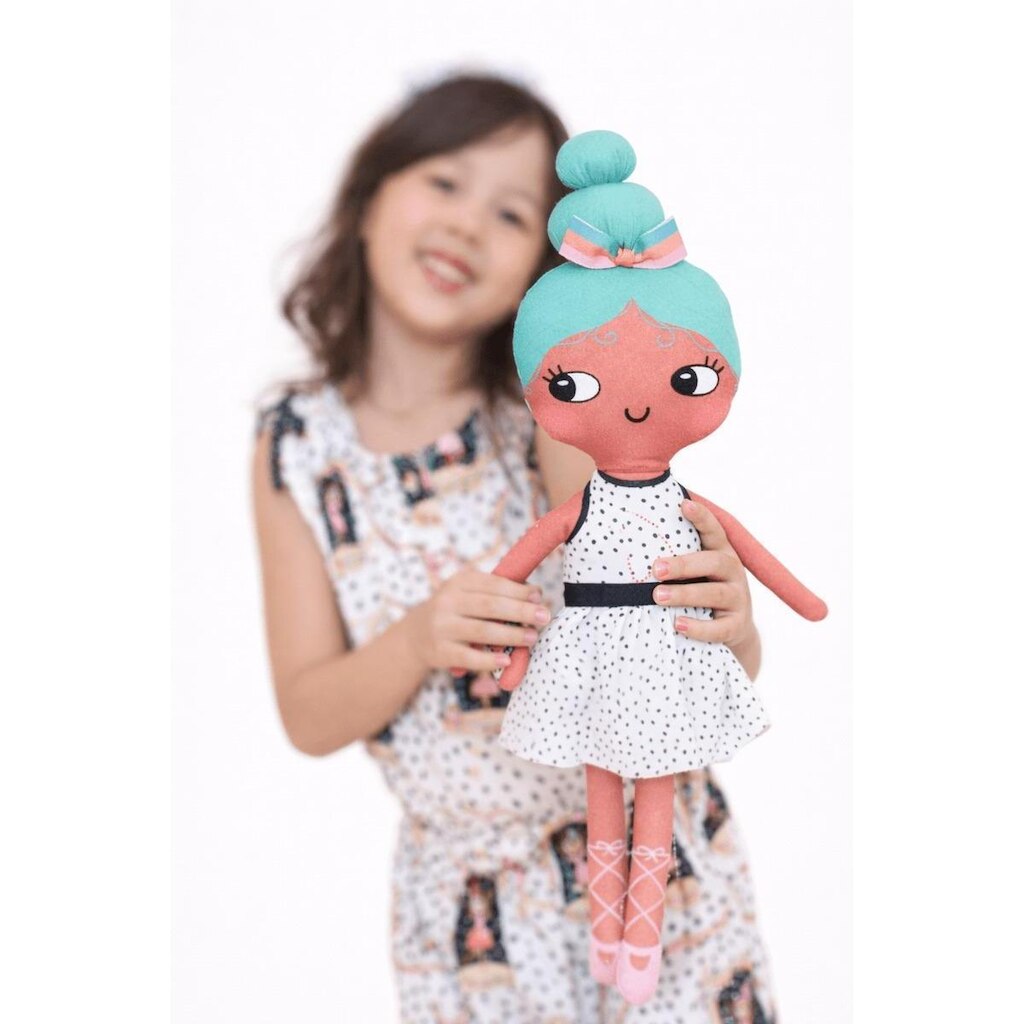 Boneca Almofada Infantil Caixinha De Música Alphabeto Branco