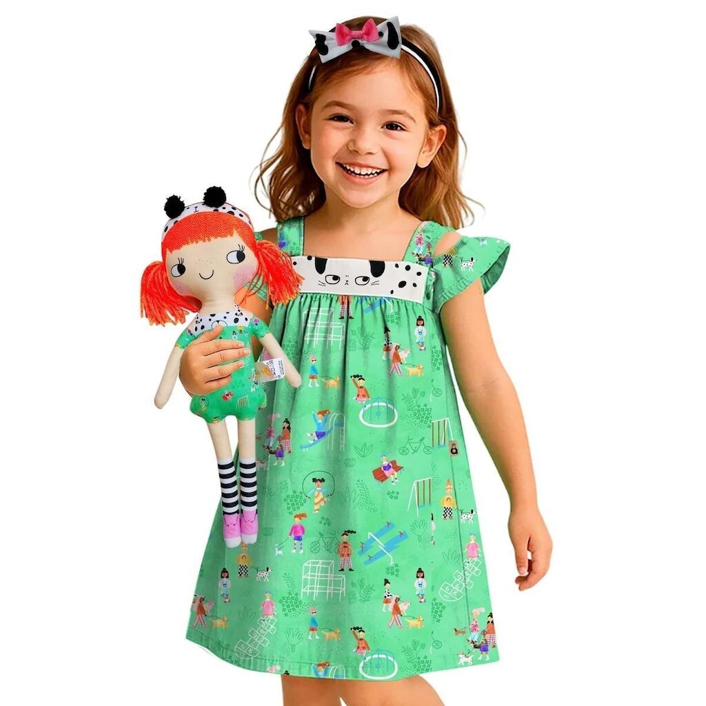 Boneca Almofada Infantil Passeando Alphabeto Verde