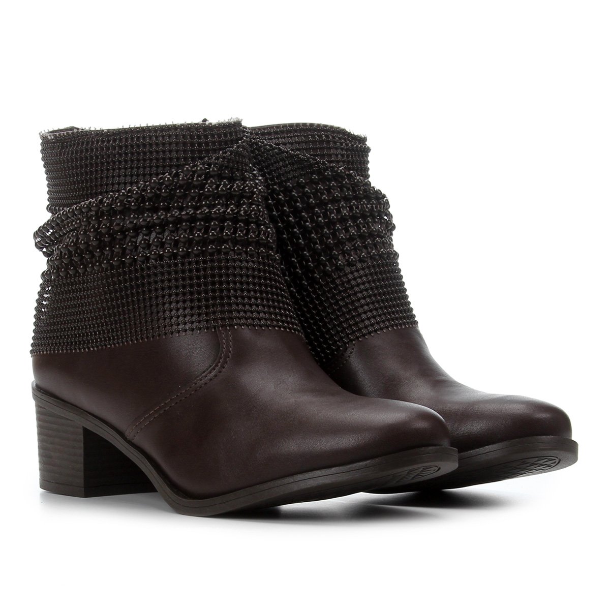 bota via uno salto baixo