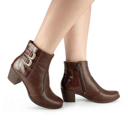 Bota Campesí de Cano Curto Feminina CE332