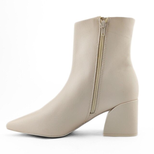Bota Cano Curto Feminina Via Uno Branca Bico Fino Ankle
