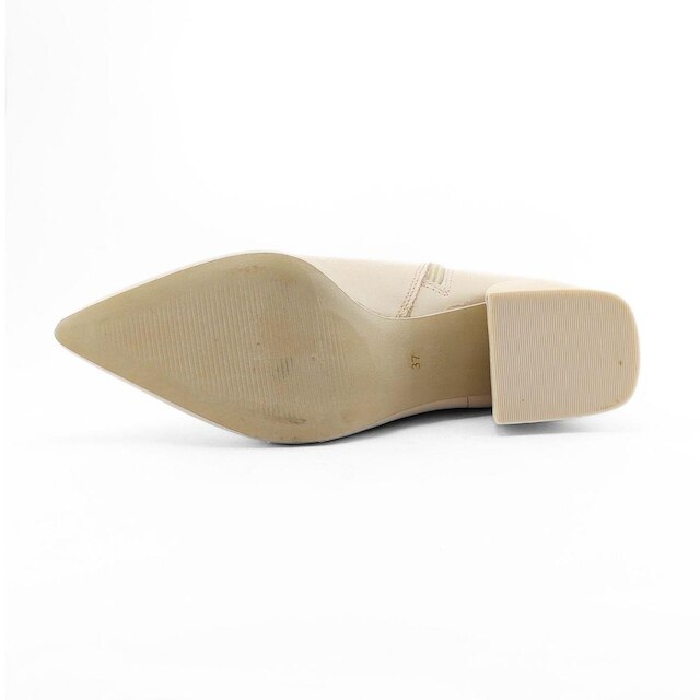 Bota Cano Curto Feminina Via Uno Branca Bico Fino Ankle