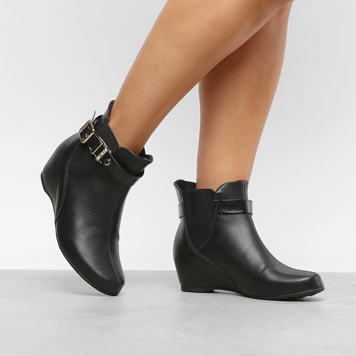 Bota Cano Curto Modare Anabela Fivela Feminina - Preto Menor preço em Bota Cano Curto Modare Anabela Fivela Feminina - Preto