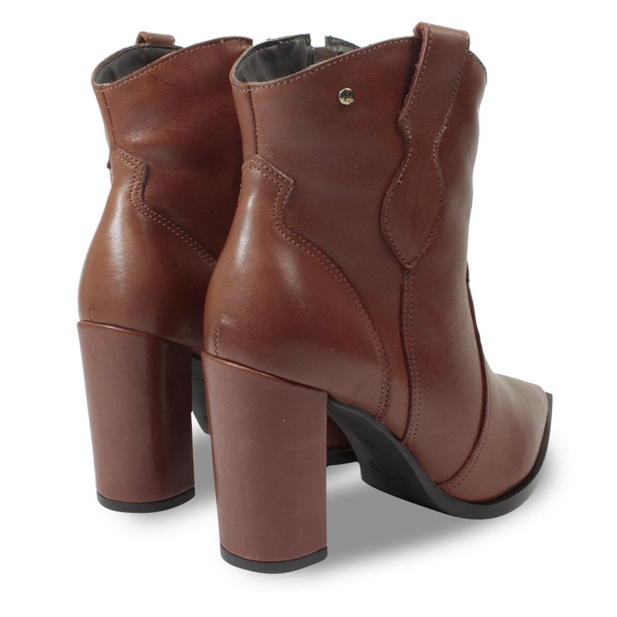 bota paro cano curto