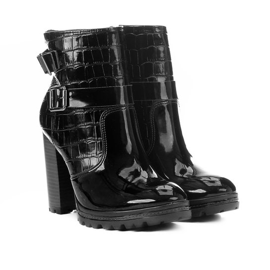 Bota Cano Curto Ramarim Tratorada Detalhe Croco Fivelas Feminina - Preto