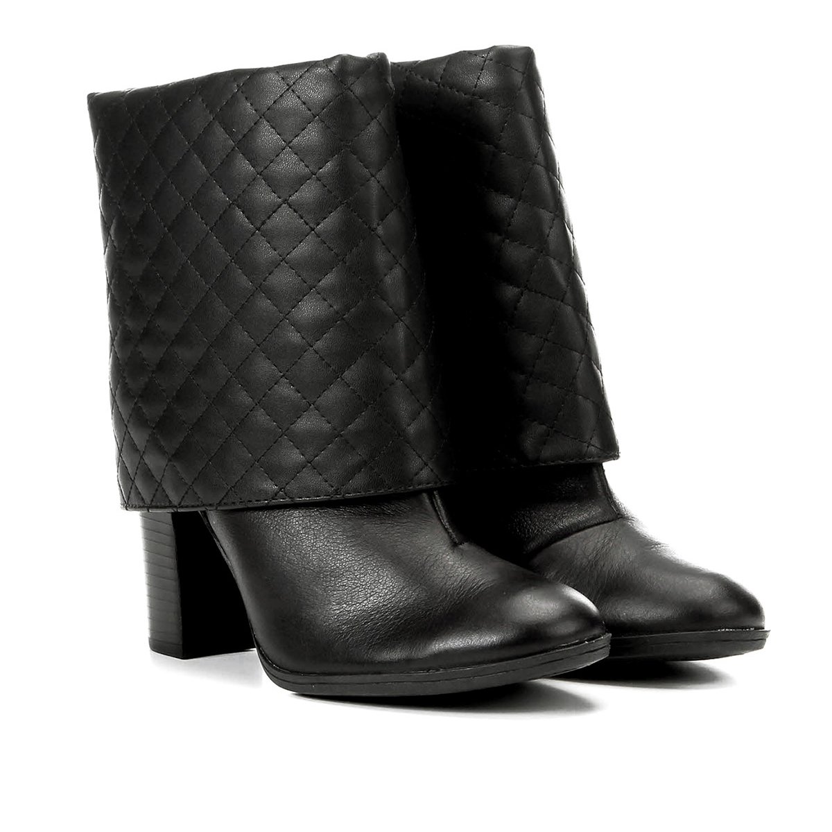 Bota Cano Curto Raphaella Booz Matelassê Feminina - Preto Menor preço em Bota Cano Curto Raphaella Booz Matelassê Feminina - Preto