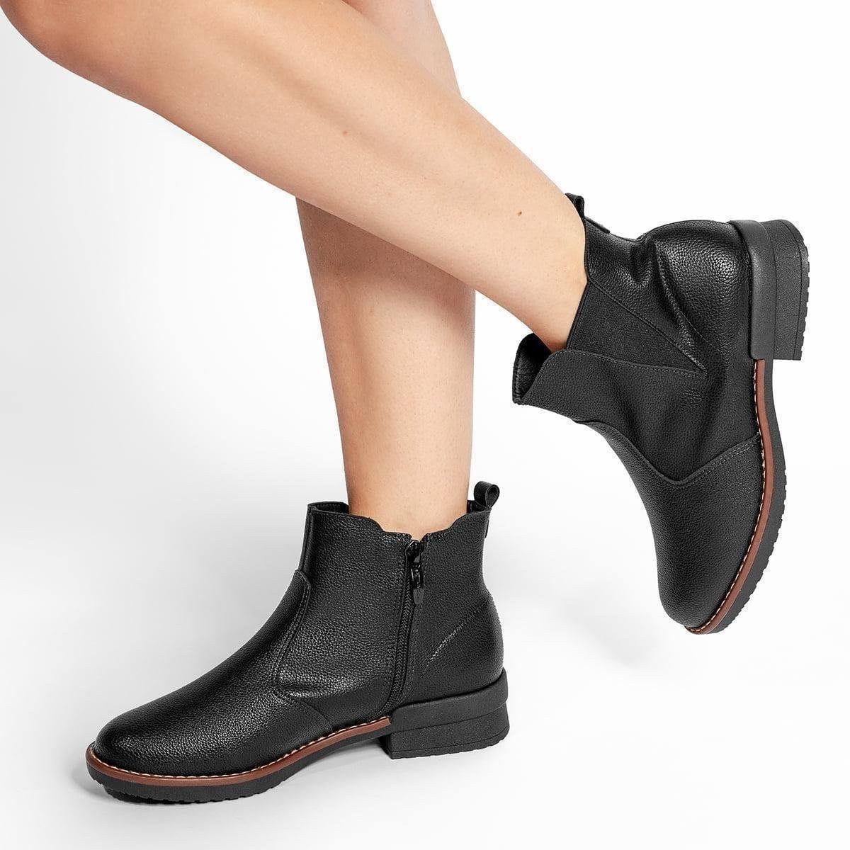 Bota Cano Curto Salto Baixo Feminina - Preto | Zattini