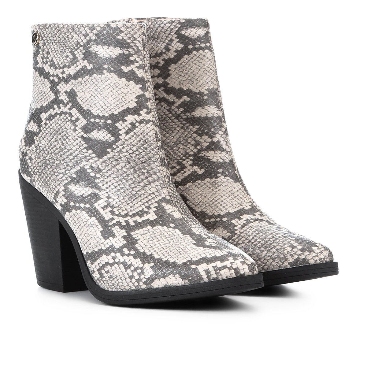 bota cano curto animal print
