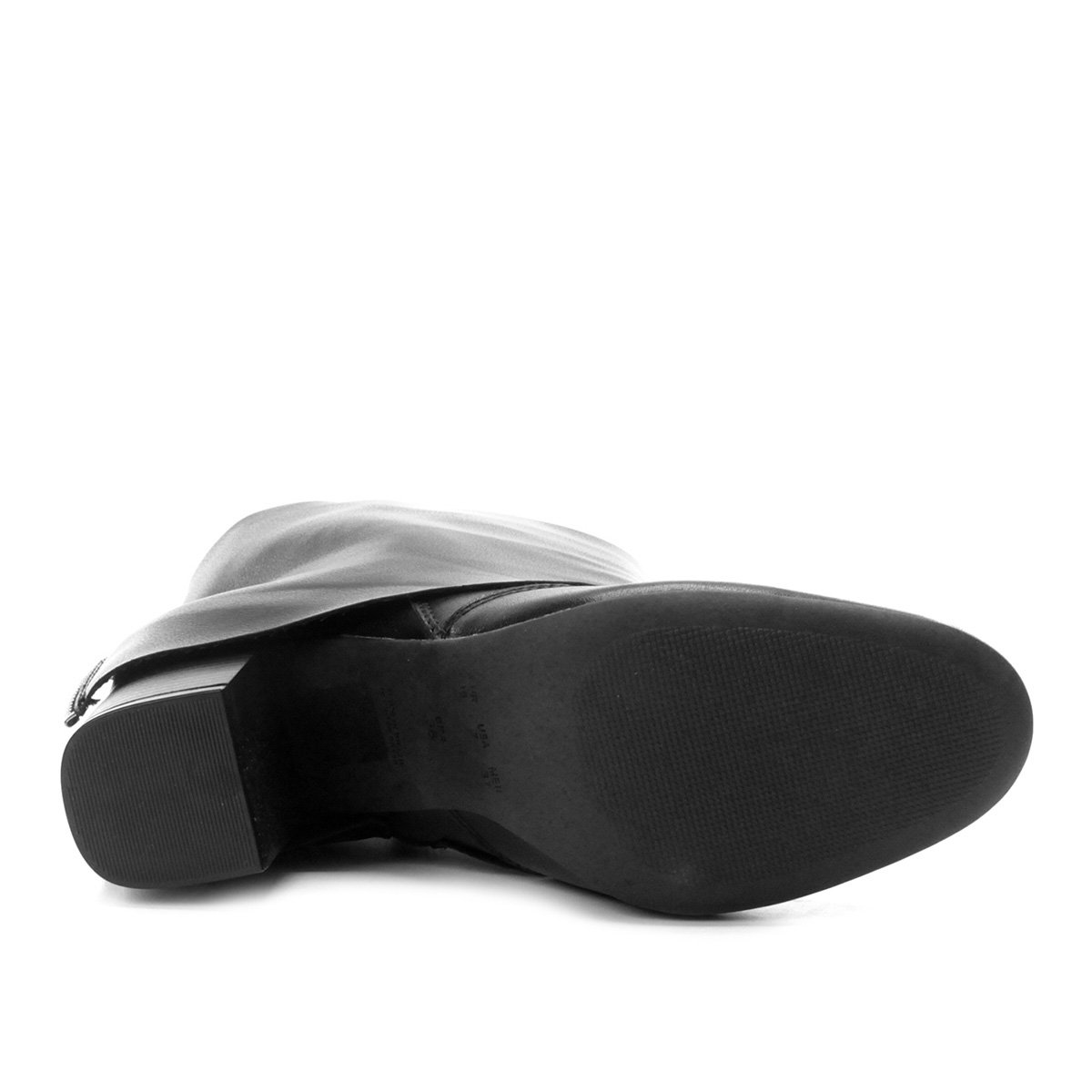 bota via uno pala preta