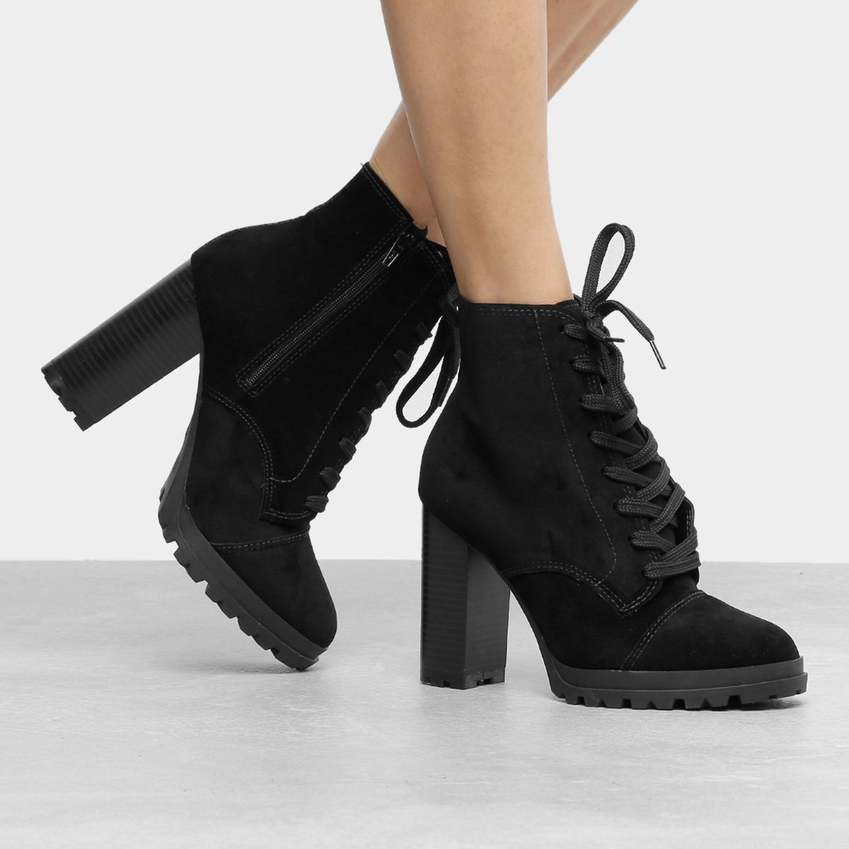 Bota Cano Curto Vizzano Coturno Tratorada Nobuck Feminina Menor preço em Bota Cano Curto Vizzano Coturno Tratorada Nobuck Feminina