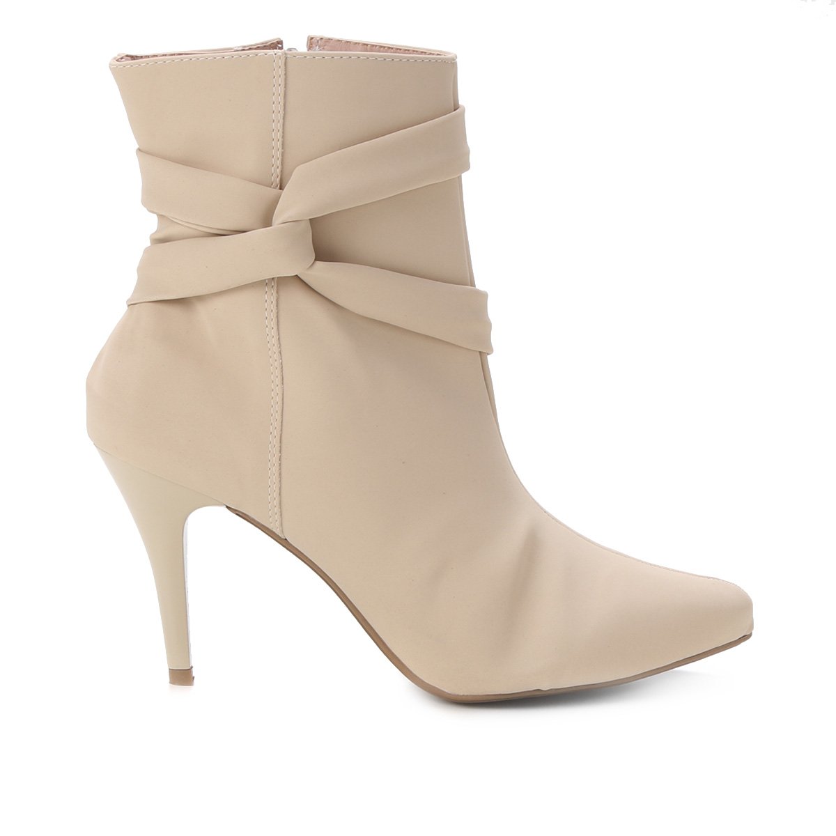Bota Cano Médio Griffe Salto Fino Feminina - Caramelo Menor preço em Bota Cano Médio Griffe Salto Fino Feminina - Caramelo