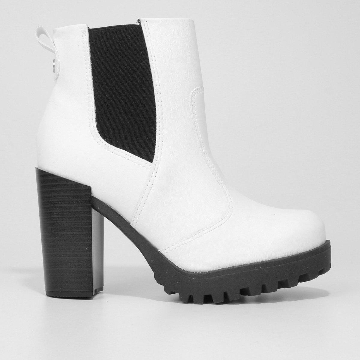 Bota Chelsea Cano Médio Moleca Feminina - Branco+Preto é ruim? Bota Chelsea Cano Médio Moleca Feminina - Branco+Preto é boa?