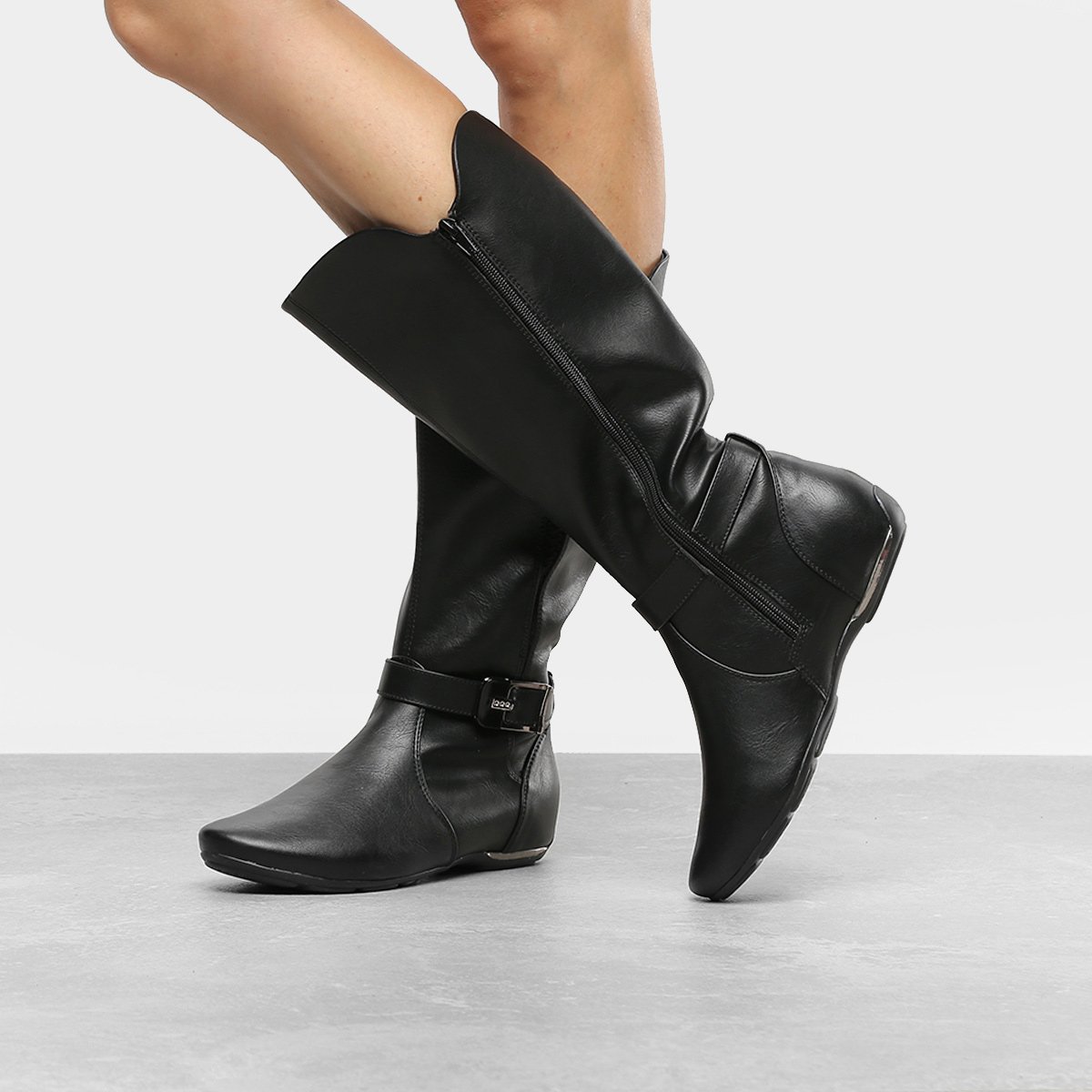 Bota Comfortflex Cano Alto com Salto Embutido e Fivela Lateral Feminina - Preto Menor preço em Bota Comfortflex Cano Alto com Salto Embutido e Fivela Lateral Feminina - Preto