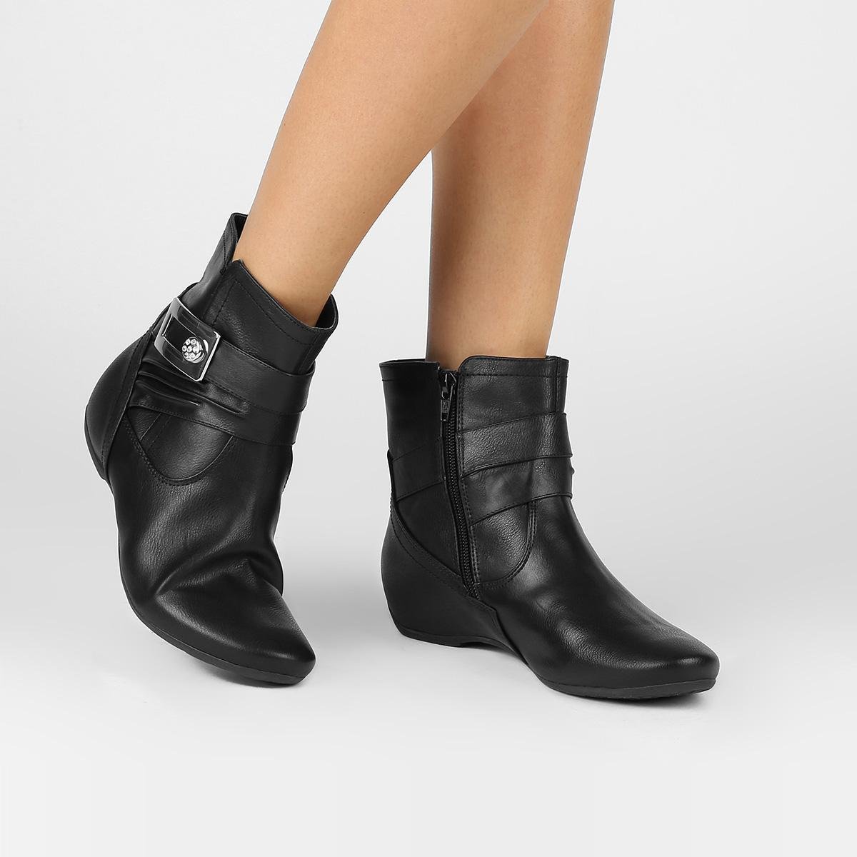 Bota Comfortflex Salto Embutido - Preto Menor preço em Bota Comfortflex Salto Embutido - Preto