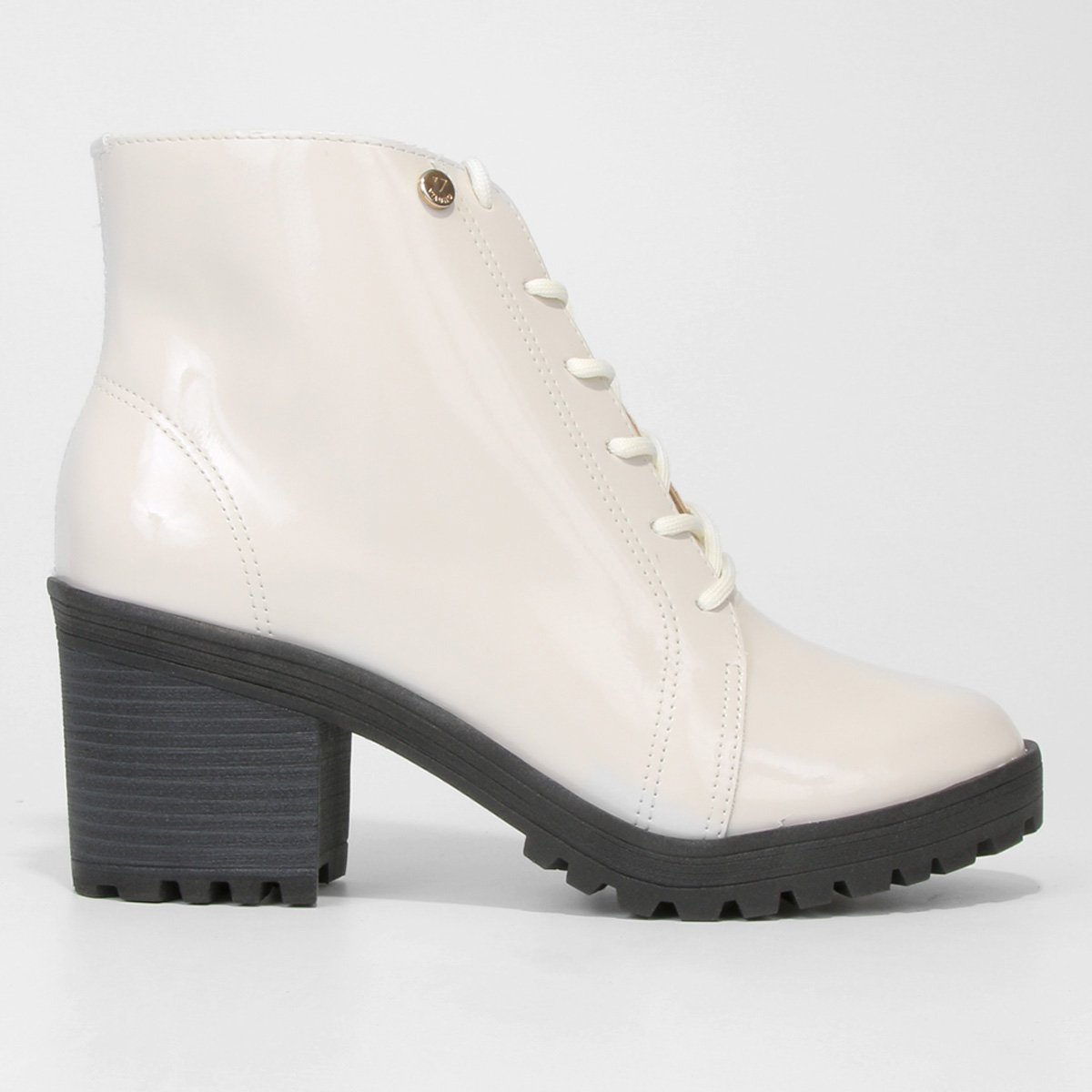 Bota Coturno Cano Curto Via Uno Verniz Feminina Menor preço em Bota Coturno Cano Curto Via Uno Verniz Feminina
