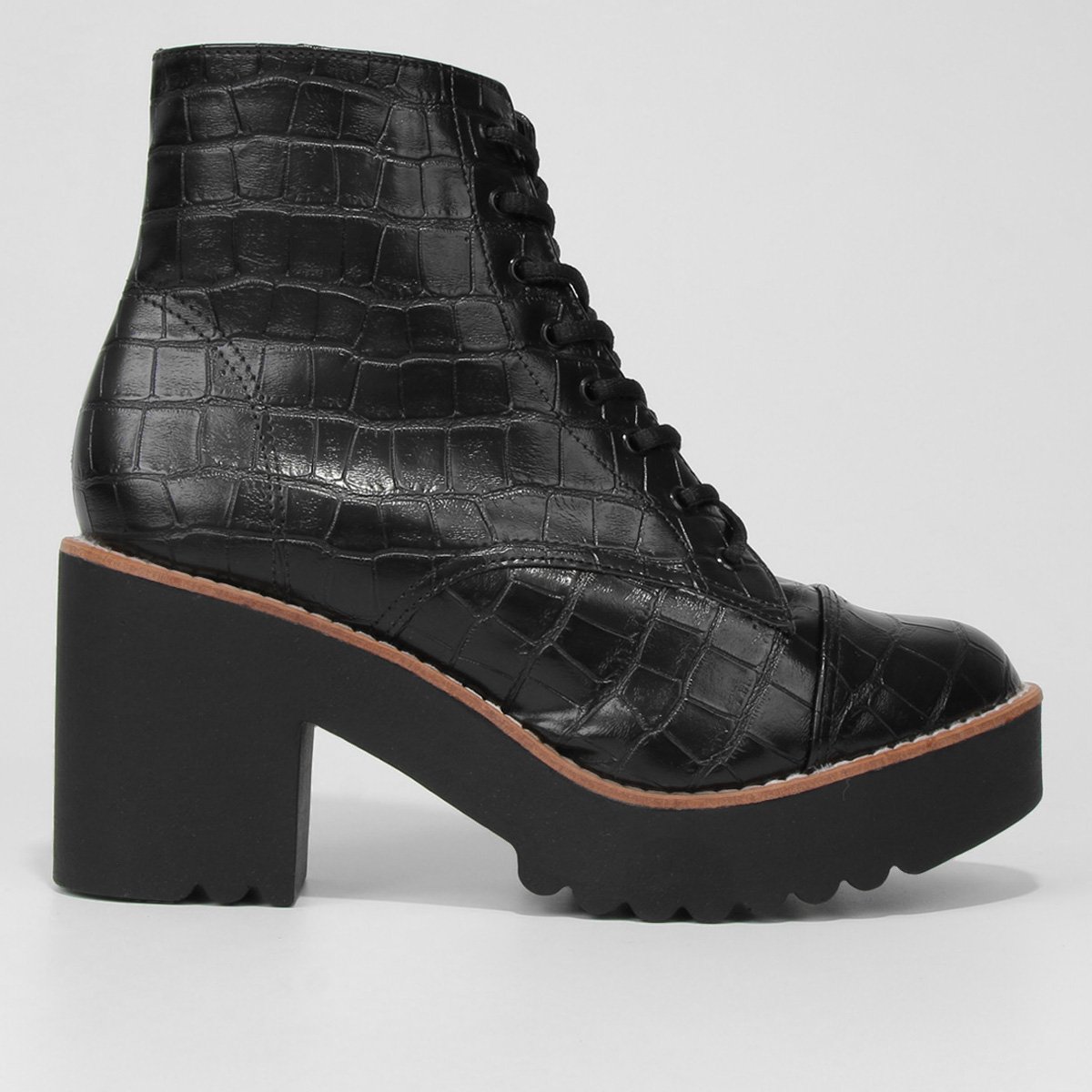 Bota Coturno Cano Médio Griffe Salto Médio Croco Feminina - Preto Menor preço em Bota Coturno Cano Médio Griffe Salto Médio Croco Feminina - Preto