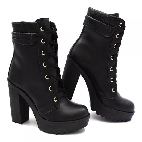 Bota Coturno Feminina Cano Curto Detalhe Matelasse com Salto Alto