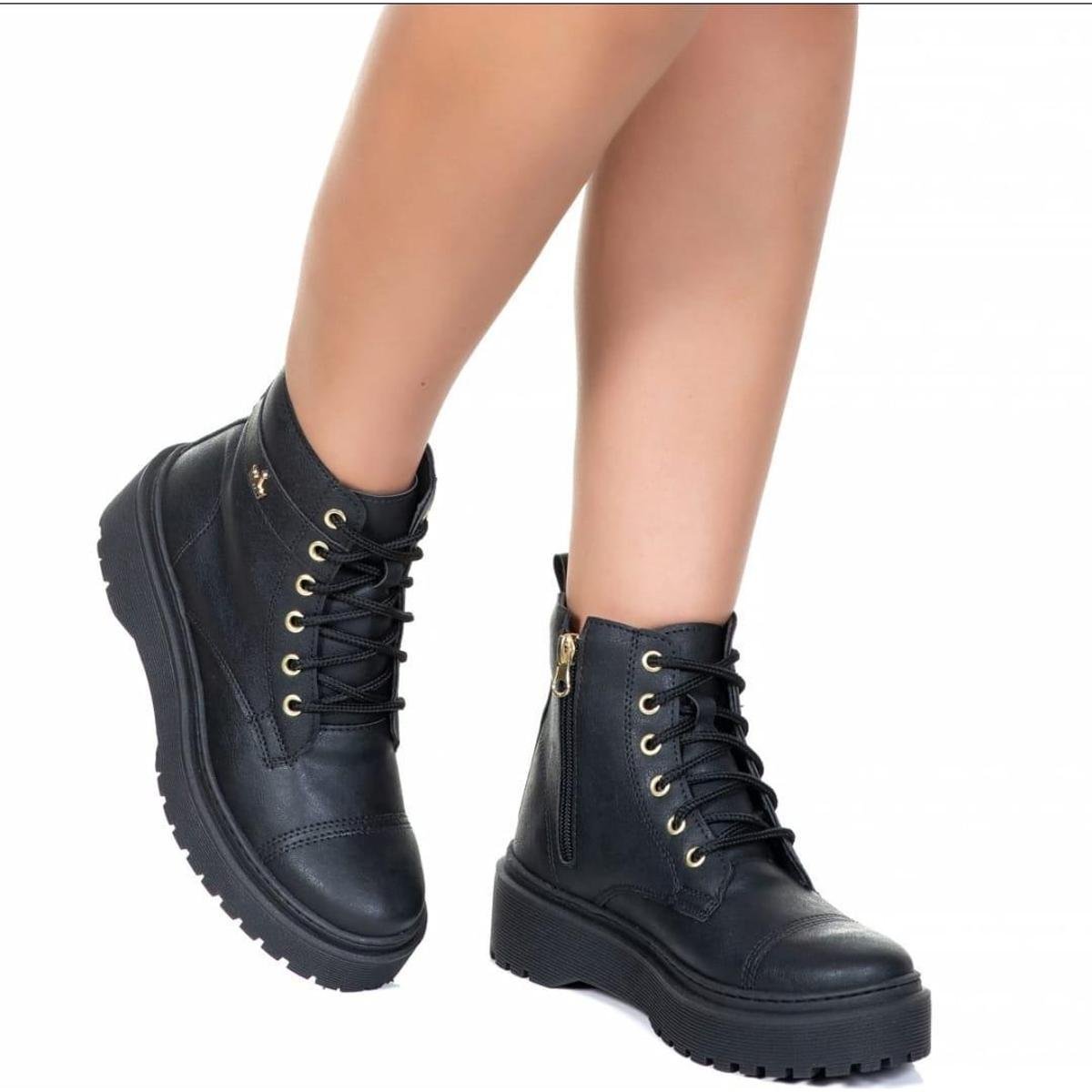 Bota Coturno Feminino Com Sola Tratorada Plataforma Sem Salto - Preto ...
