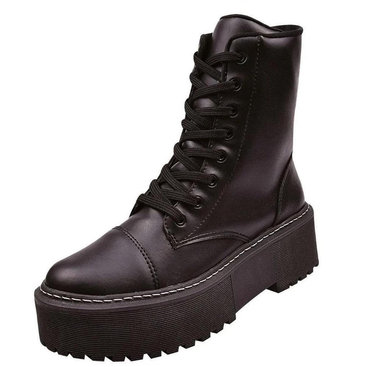 Bota Coturno Feminino Tratorada Balada Lisa Conforto - Preto Menor preço em Bota Coturno Feminino Tratorada Balada Lisa Conforto - Preto