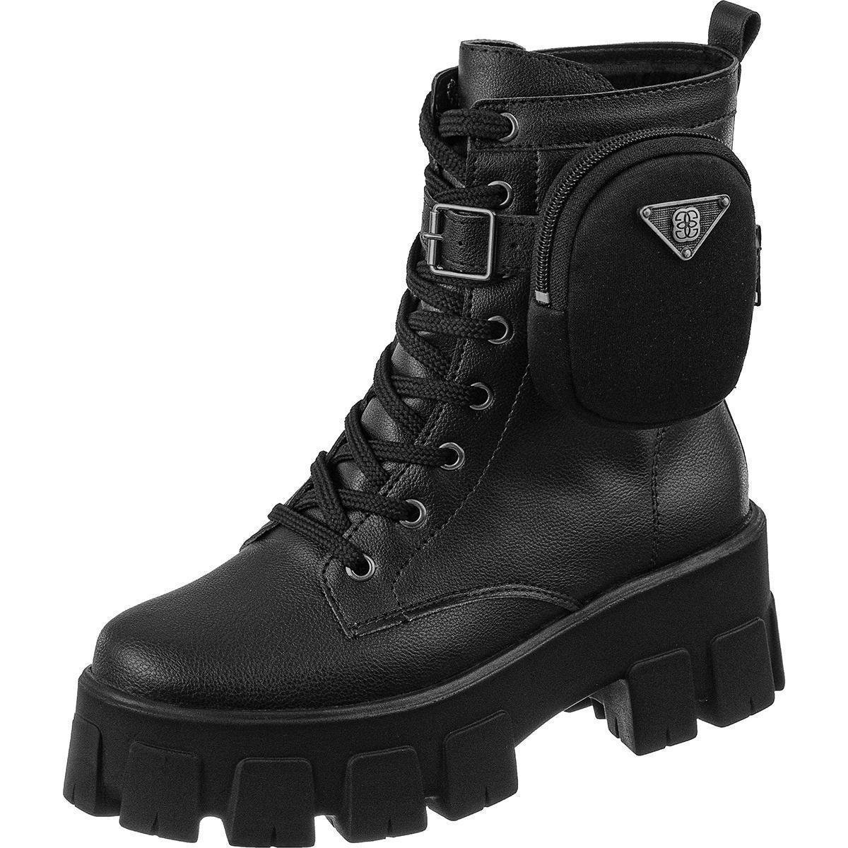 Bota Coturno GiGiL Tratorada Napa Com Bolsinha Lançamento Feminina - Preto Menor preço em Bota Coturno GiGiL Tratorada Napa Com Bolsinha Lançamento Feminina - Preto