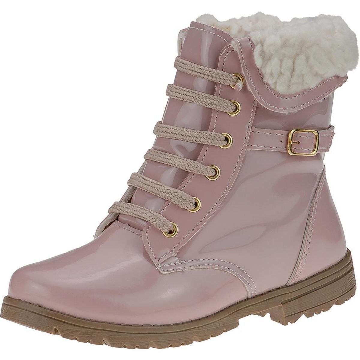 Bota Coturno Infantil Stilo Rosê Montaria Conforto Verniz -2135 - Rosa Menor preço em Bota Coturno Infantil Stilo Rosê Montaria Conforto Verniz -2135 - Rosa