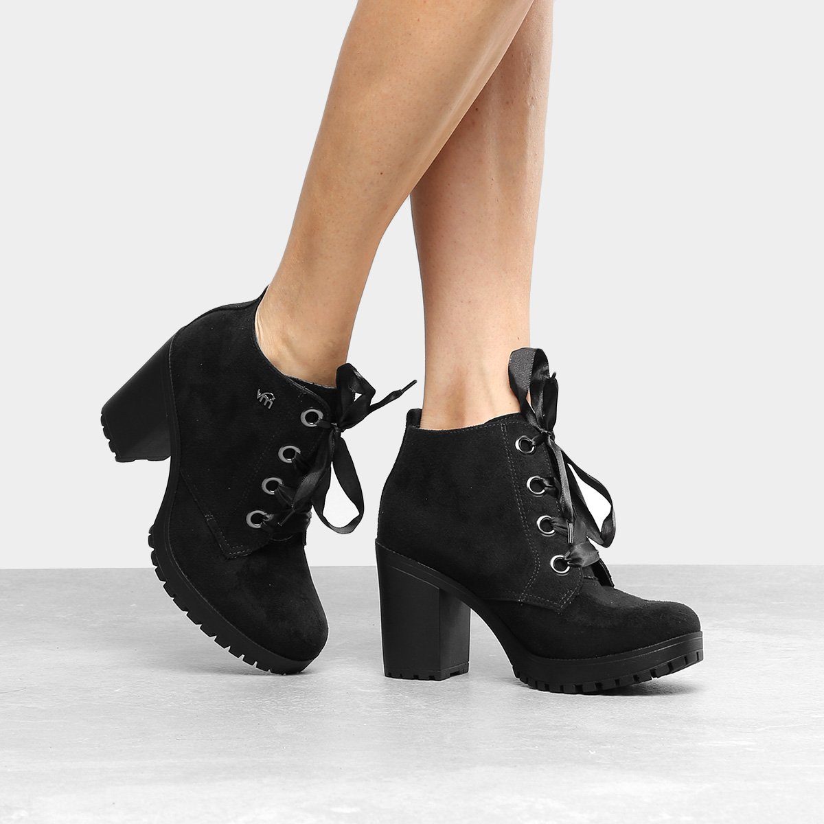 Bota Coturno Via Marte Amarração Cetim Feminina Zattini